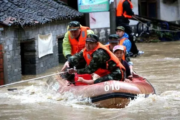 臺(tái)風(fēng)過(guò)后房子如何自救？汽車(chē)如何理賠？